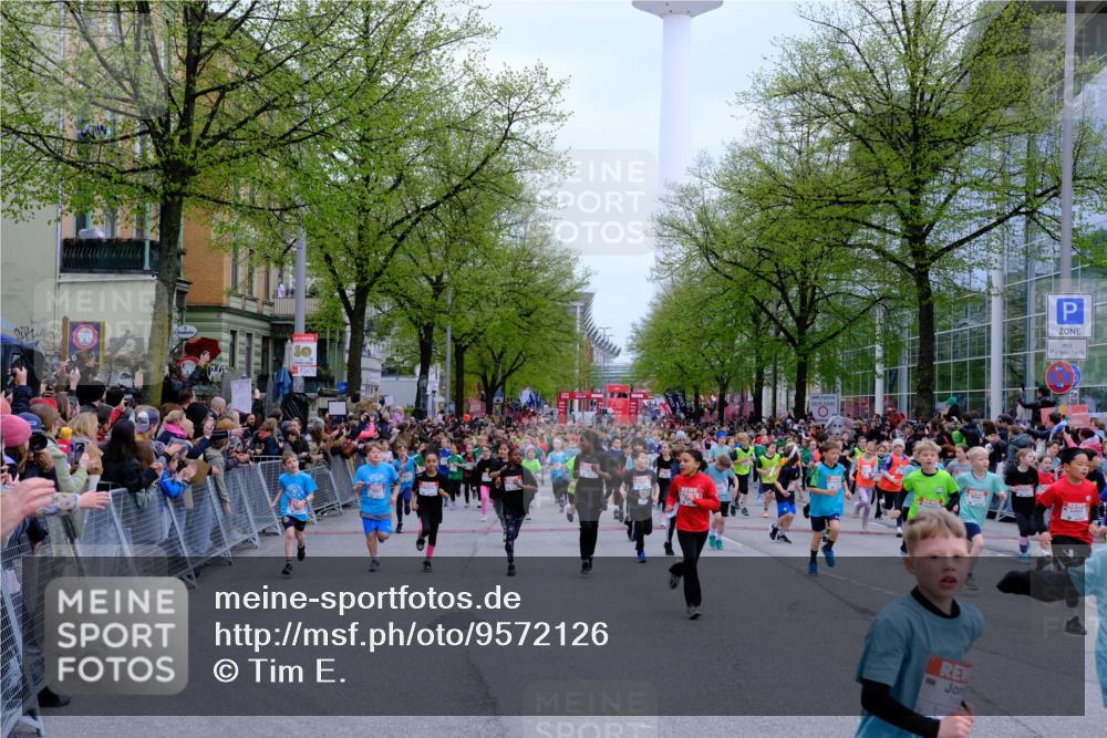 25.04.2026 - Das Zehntel Tim E. http://msf.ph/oto/9572126 25.04.2026 10:31:03 Ziel  meine-sportfotos.de