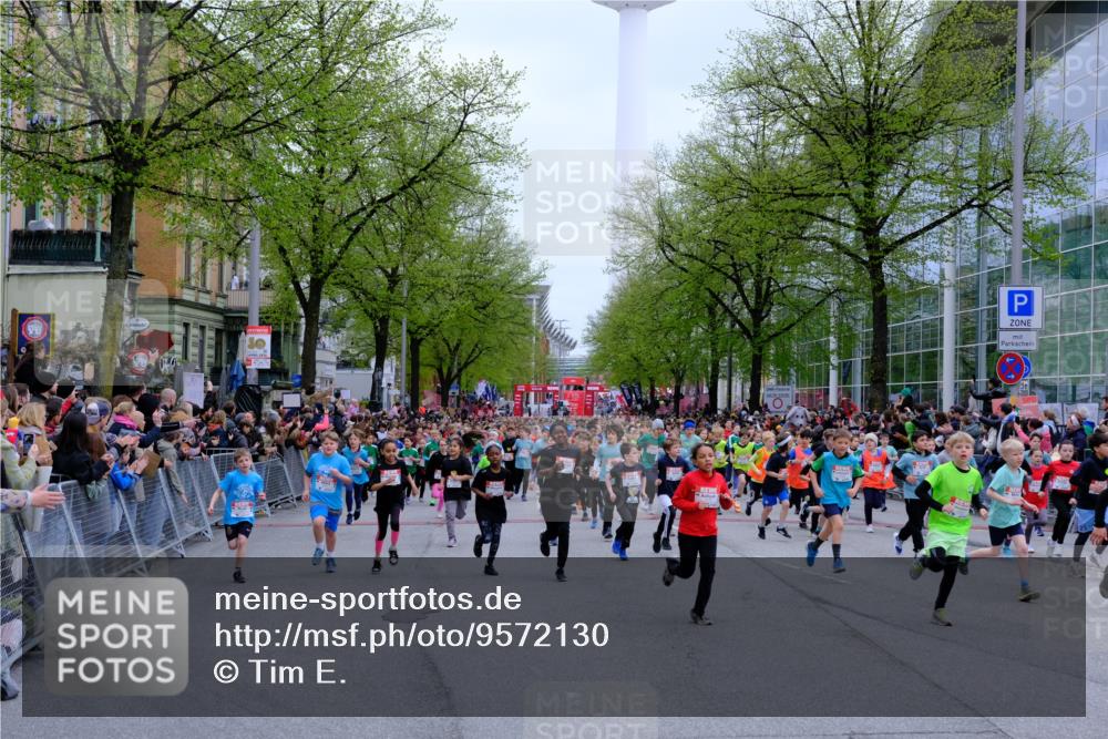 25.04.2026 - Das Zehntel Tim E. http://msf.ph/oto/9572130 25.04.2026 10:31:03 Ziel  meine-sportfotos.de