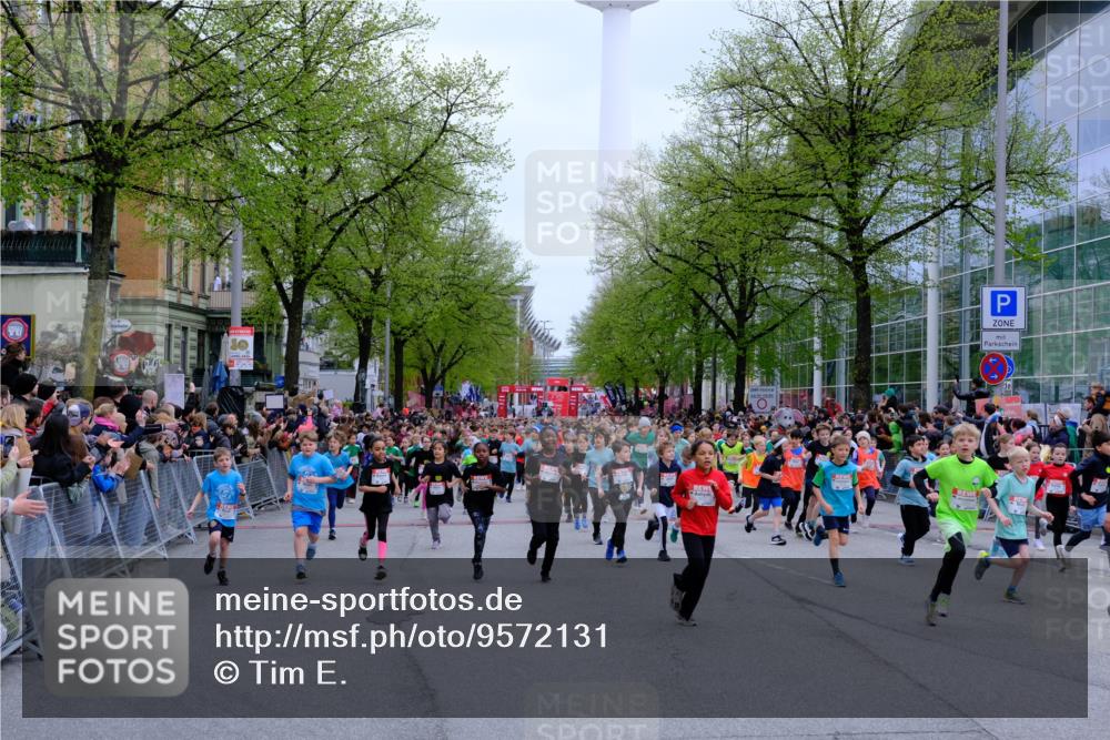 25.04.2026 - Das Zehntel Tim E. http://msf.ph/oto/9572131 25.04.2026 10:31:04 Ziel  meine-sportfotos.de