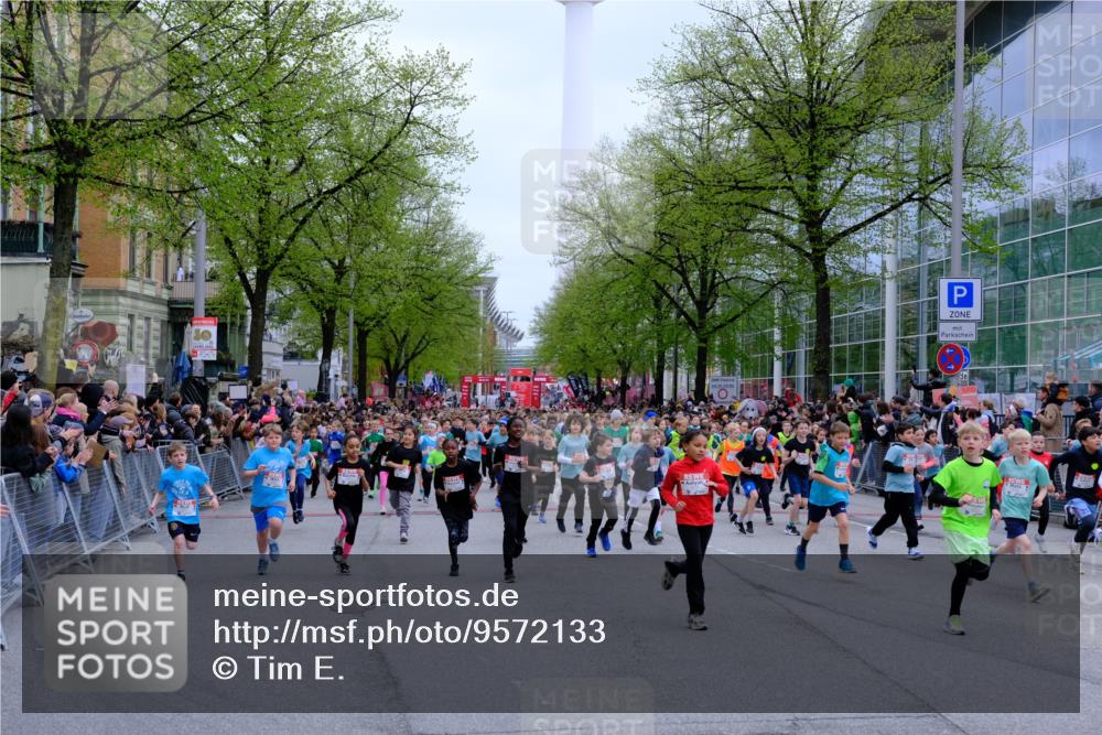 25.04.2026 - Das Zehntel Tim E. http://msf.ph/oto/9572133 25.04.2026 10:31:04 Ziel  meine-sportfotos.de