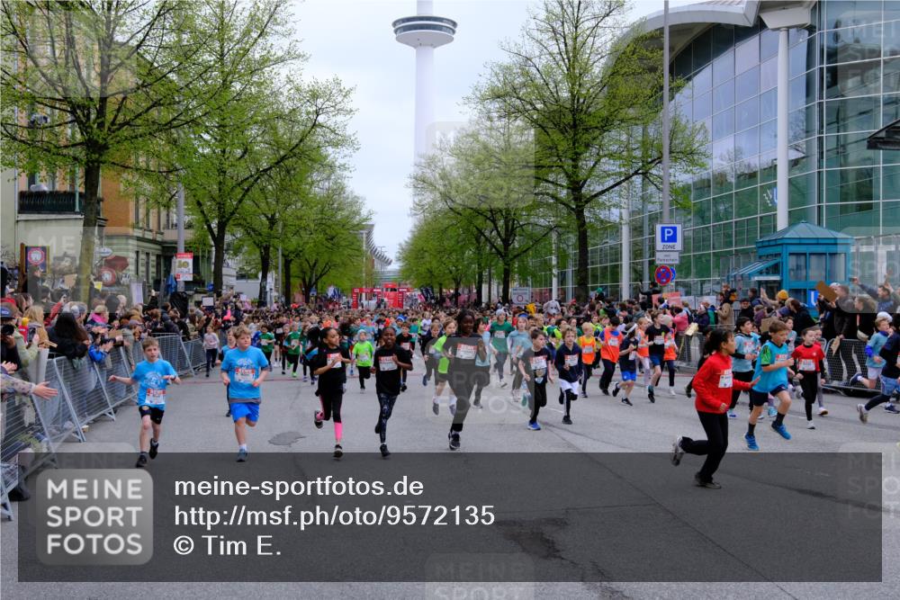 25.04.2026 - Das Zehntel Tim E. http://msf.ph/oto/9572135 25.04.2026 10:31:05 Ziel  meine-sportfotos.de