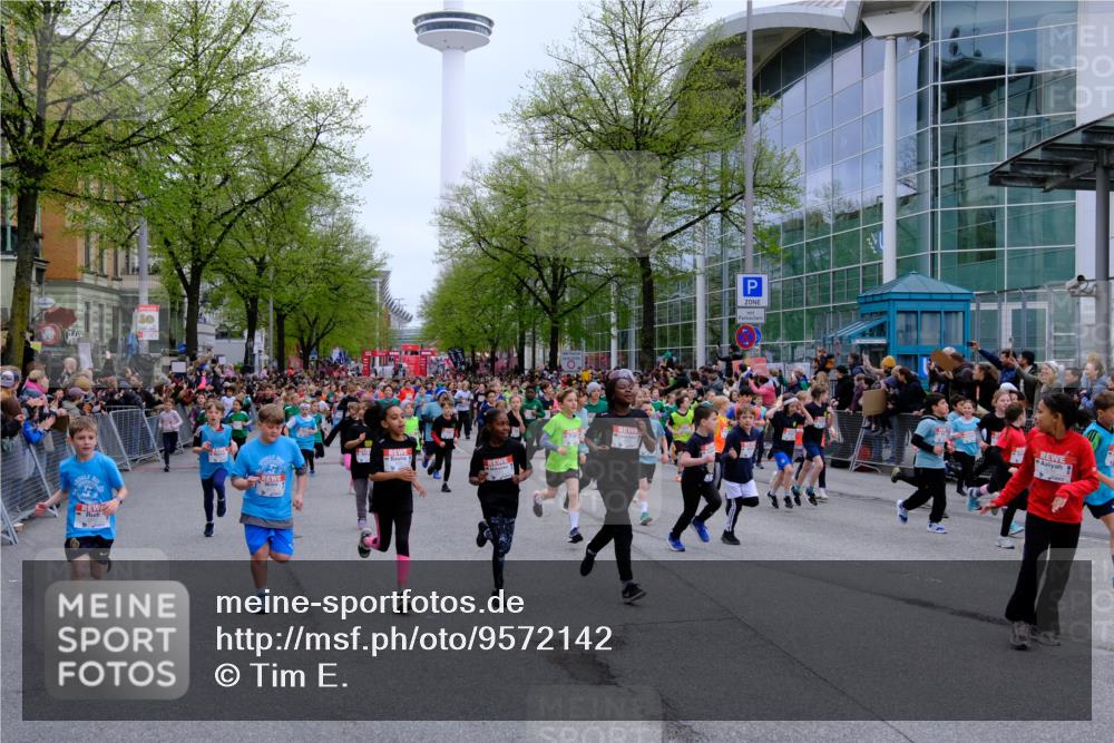 25.04.2026 - Das Zehntel Tim E. http://msf.ph/oto/9572142 25.04.2026 10:31:06 Ziel  meine-sportfotos.de