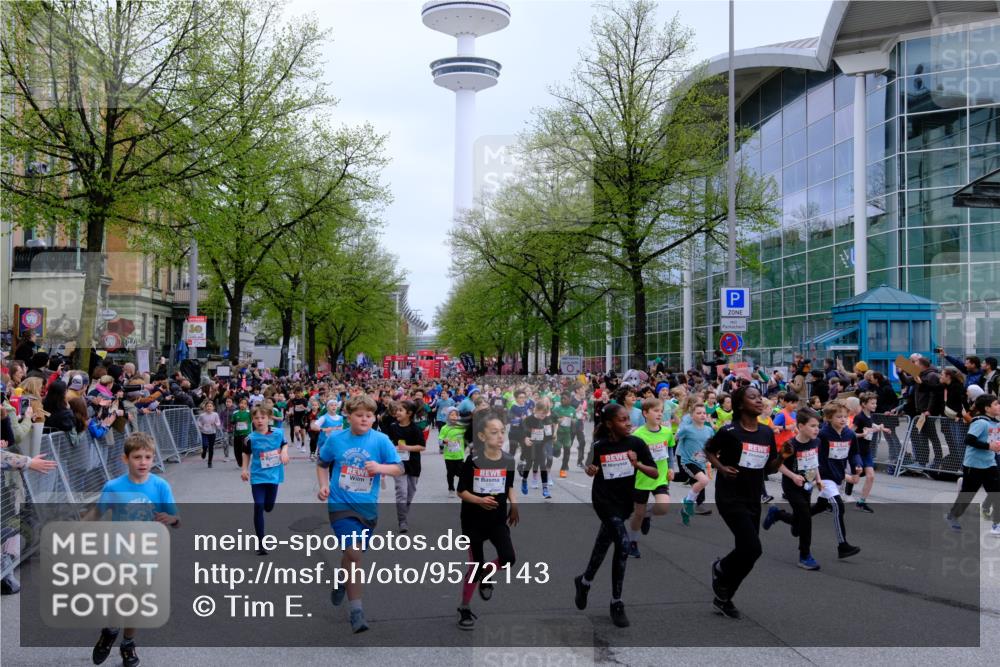 25.04.2026 - Das Zehntel Tim E. http://msf.ph/oto/9572143 25.04.2026 10:31:06 Ziel  meine-sportfotos.de