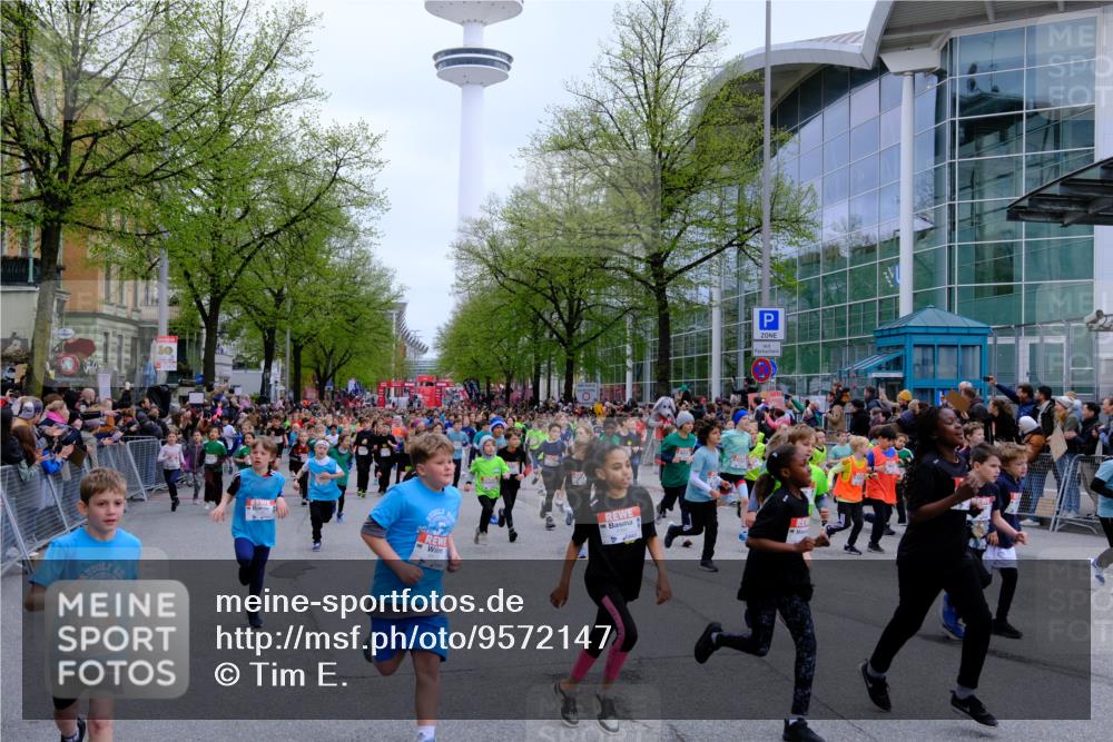 25.04.2026 - Das Zehntel Tim E. http://msf.ph/oto/9572147 25.04.2026 10:31:06 Ziel  meine-sportfotos.de