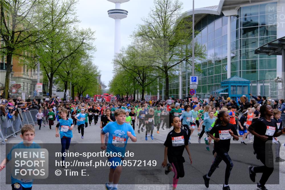 25.04.2026 - Das Zehntel Tim E. http://msf.ph/oto/9572149 25.04.2026 10:31:07 Ziel  meine-sportfotos.de