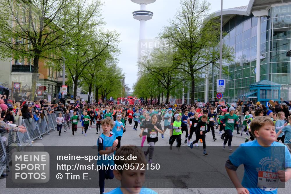 25.04.2026 - Das Zehntel Tim E. http://msf.ph/oto/9572150 25.04.2026 10:31:07 Ziel  meine-sportfotos.de