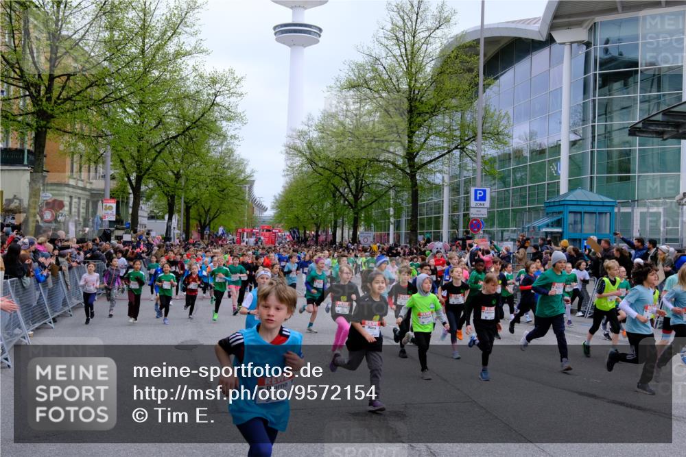 25.04.2026 - Das Zehntel Tim E. http://msf.ph/oto/9572154 25.04.2026 10:31:08 Ziel  meine-sportfotos.de