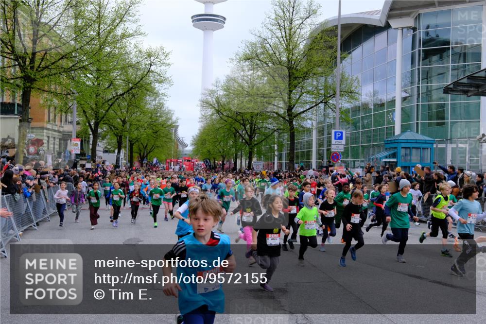 25.04.2026 - Das Zehntel Tim E. http://msf.ph/oto/9572155 25.04.2026 10:31:08 Ziel  meine-sportfotos.de