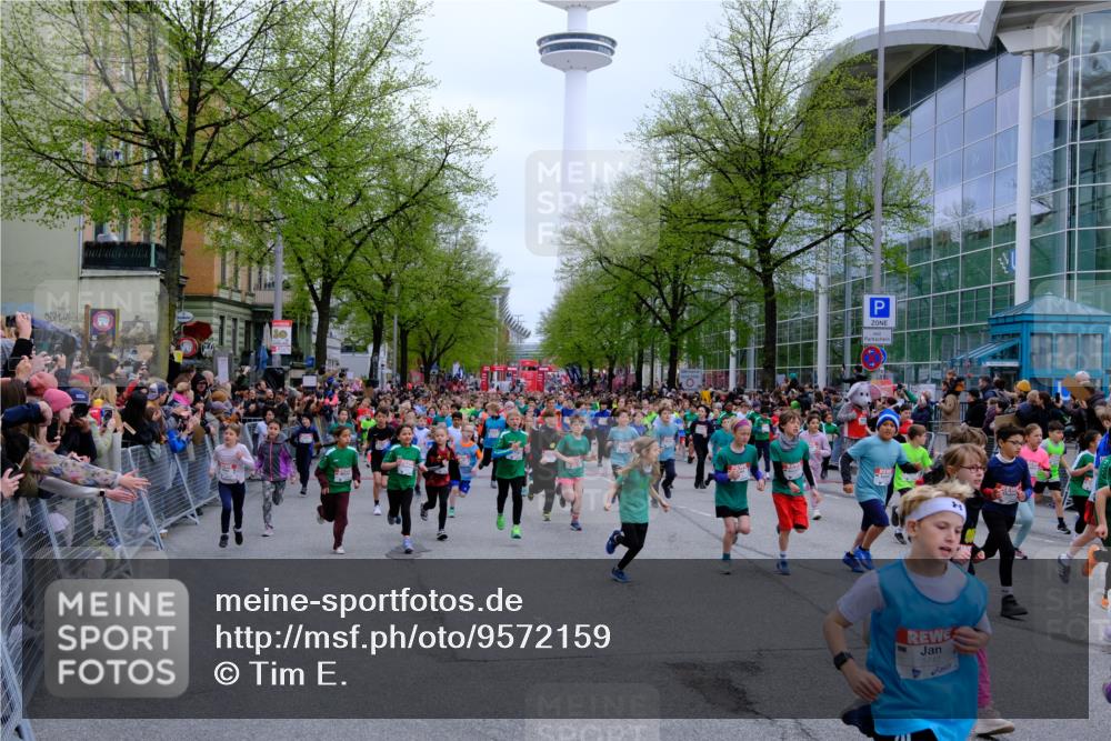 25.04.2026 - Das Zehntel Tim E. http://msf.ph/oto/9572159 25.04.2026 10:31:09 Ziel  meine-sportfotos.de