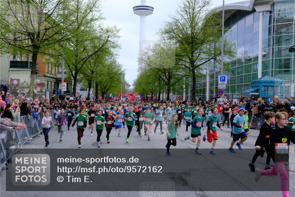 25.04.2026 - Das Zehntel Tim E. http://msf.ph/oto/9572162 25.04.2026 10:31:09 Ziel  meine-sportfotos.de