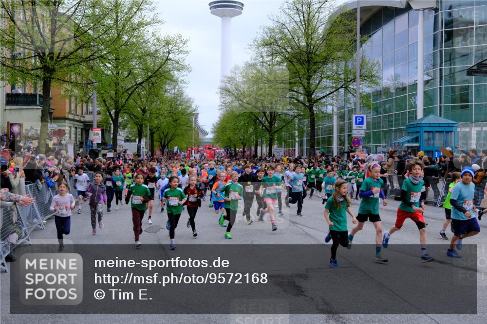 25.04.2026 - Das Zehntel Tim E. http://msf.ph/oto/9572168 25.04.2026 10:31:10 Ziel  meine-sportfotos.de