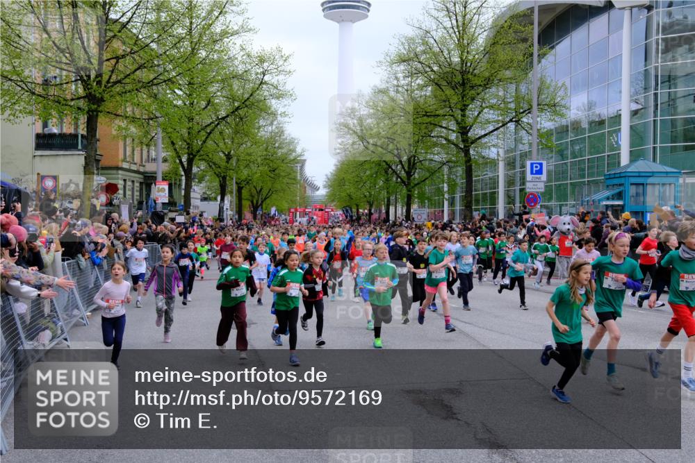 25.04.2026 - Das Zehntel Tim E. http://msf.ph/oto/9572169 25.04.2026 10:31:10 Ziel  meine-sportfotos.de