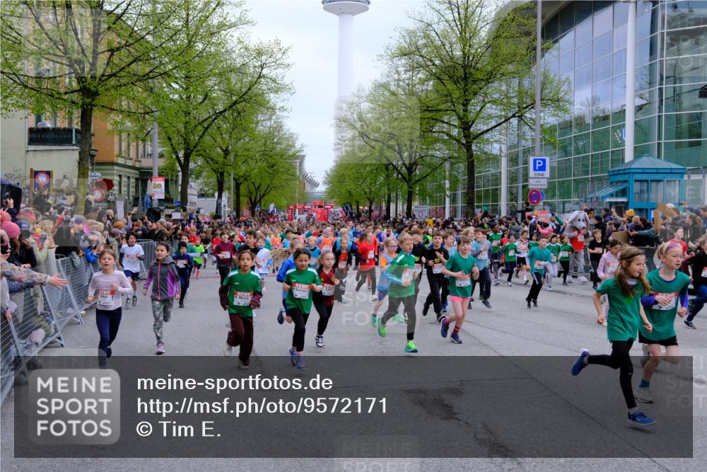 25.04.2026 - Das Zehntel Tim E. http://msf.ph/oto/9572171 25.04.2026 10:31:10 Ziel  meine-sportfotos.de