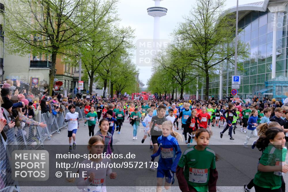 25.04.2026 - Das Zehntel Tim E. http://msf.ph/oto/9572179 25.04.2026 10:31:12 Ziel  meine-sportfotos.de