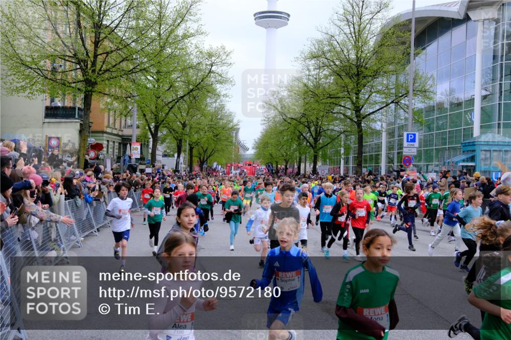 25.04.2026 - Das Zehntel Tim E. http://msf.ph/oto/9572180 25.04.2026 10:31:12 Ziel  meine-sportfotos.de