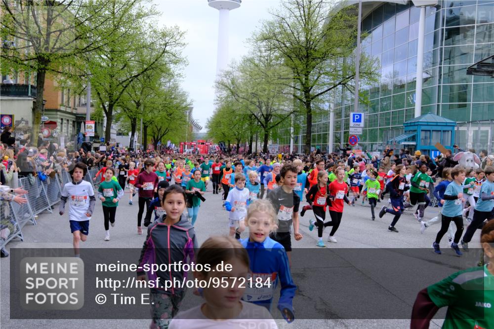 25.04.2026 - Das Zehntel Tim E. http://msf.ph/oto/9572184 25.04.2026 10:31:12 Ziel  meine-sportfotos.de