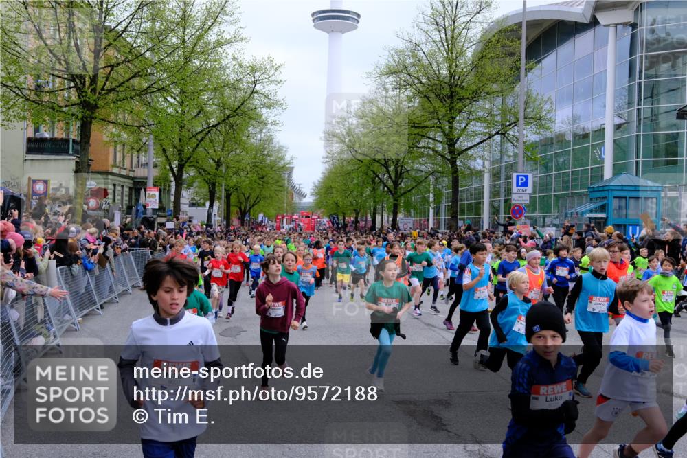 25.04.2026 - Das Zehntel Tim E. http://msf.ph/oto/9572188 25.04.2026 10:31:14 Ziel  meine-sportfotos.de