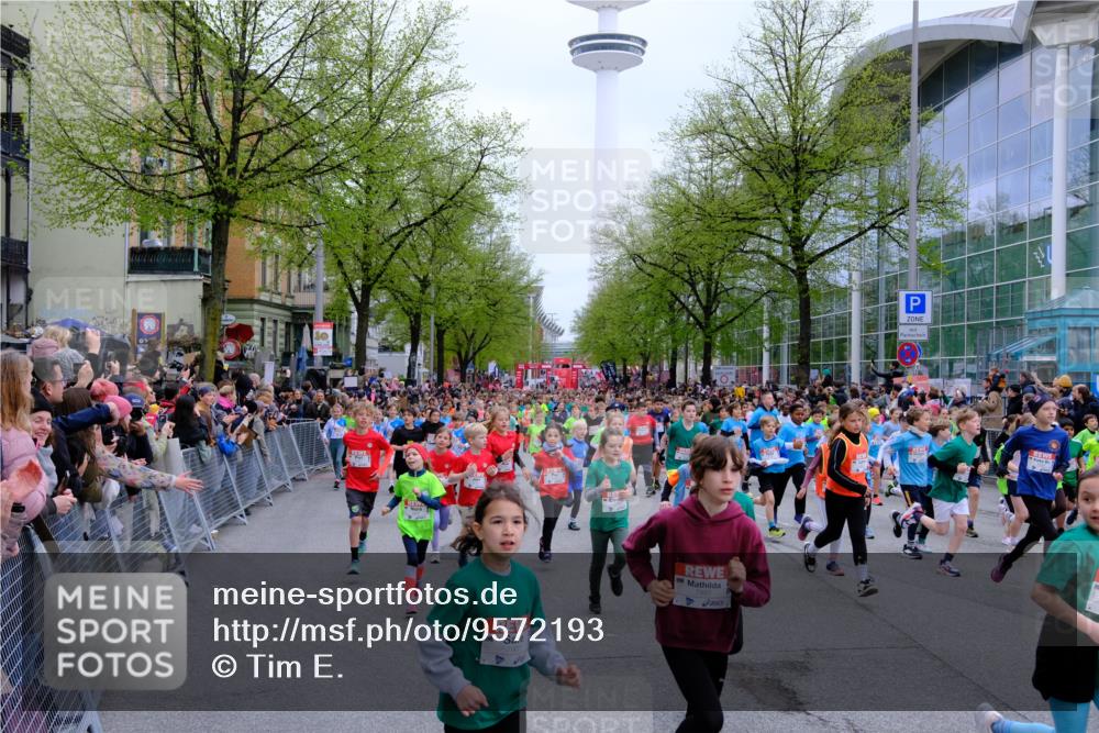 25.04.2026 - Das Zehntel Tim E. http://msf.ph/oto/9572193 25.04.2026 10:31:15 Ziel  meine-sportfotos.de