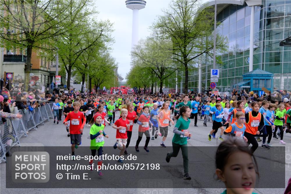 25.04.2026 - Das Zehntel Tim E. http://msf.ph/oto/9572198 25.04.2026 10:31:16 Ziel  meine-sportfotos.de