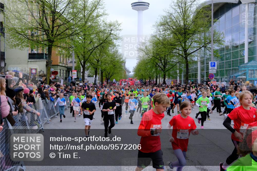 25.04.2026 - Das Zehntel Tim E. http://msf.ph/oto/9572206 25.04.2026 10:31:17 Ziel  meine-sportfotos.de
