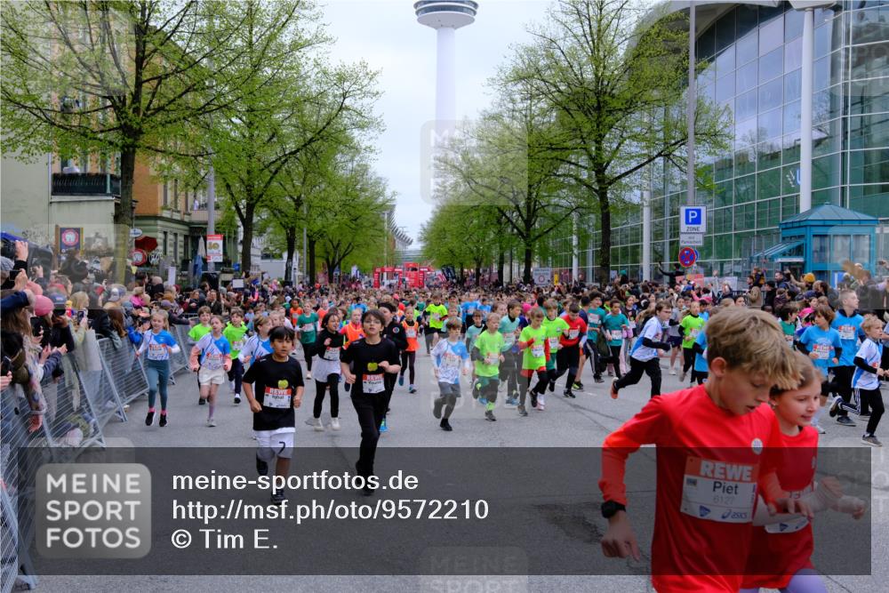 25.04.2026 - Das Zehntel Tim E. http://msf.ph/oto/9572210 25.04.2026 10:31:17 Ziel  meine-sportfotos.de