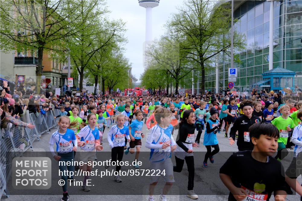 25.04.2026 - Das Zehntel Tim E. http://msf.ph/oto/9572224 25.04.2026 10:31:20 Ziel  meine-sportfotos.de