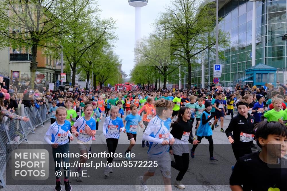 25.04.2026 - Das Zehntel Tim E. http://msf.ph/oto/9572225 25.04.2026 10:31:20 Ziel  meine-sportfotos.de