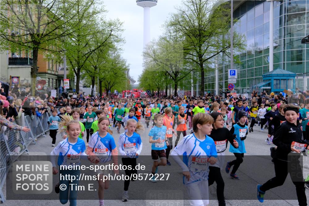 25.04.2026 - Das Zehntel Tim E. http://msf.ph/oto/9572227 25.04.2026 10:31:20 Ziel  meine-sportfotos.de
