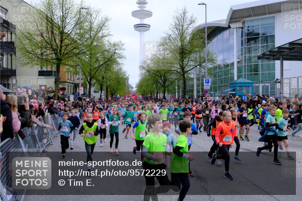 25.04.2026 - Das Zehntel Tim E. http://msf.ph/oto/9572229 25.04.2026 10:31:21 Ziel  meine-sportfotos.de