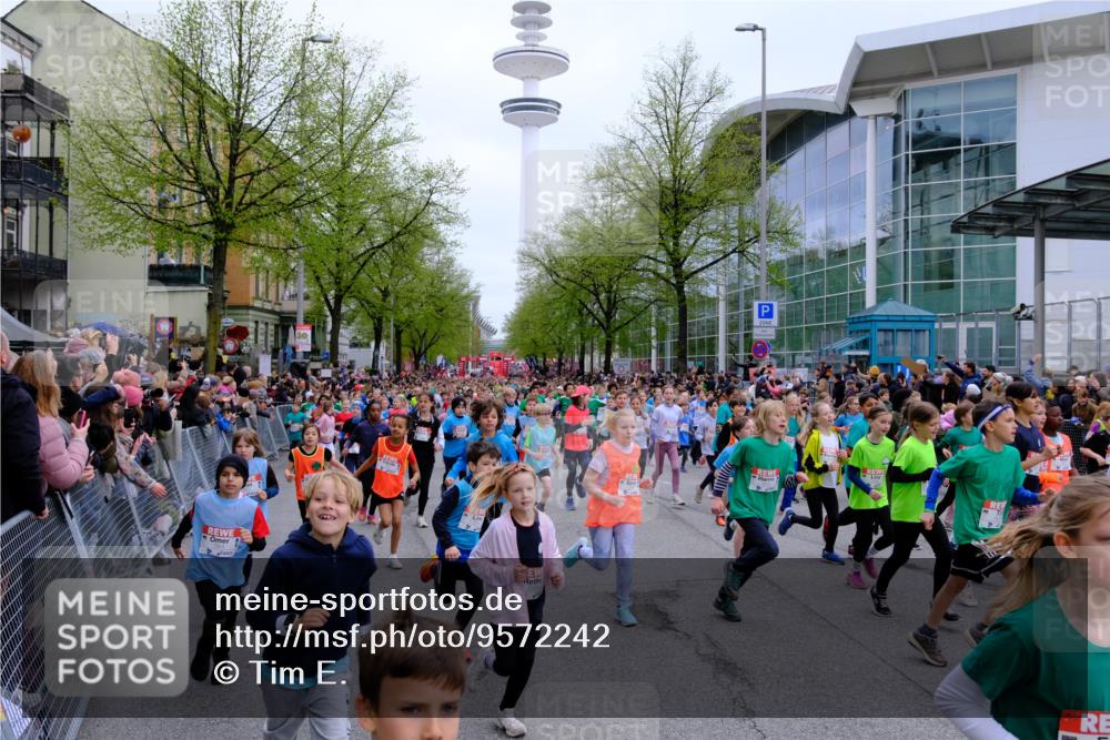 25.04.2026 - Das Zehntel Tim E. http://msf.ph/oto/9572242 25.04.2026 10:31:23 Ziel  meine-sportfotos.de