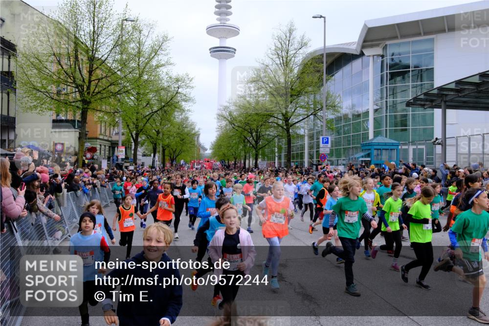 25.04.2026 - Das Zehntel Tim E. http://msf.ph/oto/9572244 25.04.2026 10:31:23 Ziel  meine-sportfotos.de