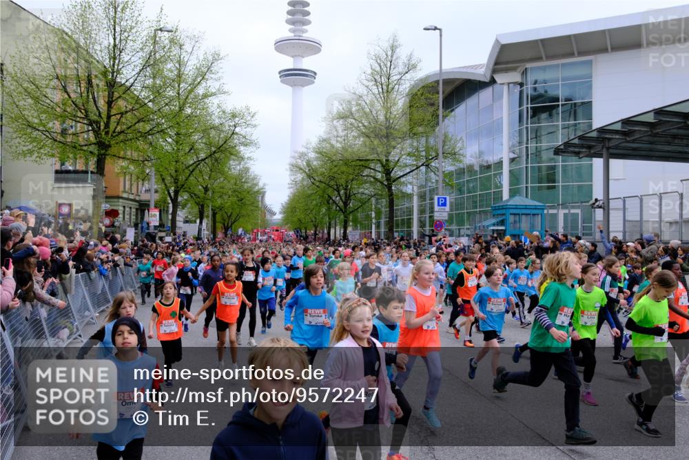 25.04.2026 - Das Zehntel Tim E. http://msf.ph/oto/9572247 25.04.2026 10:31:24 Ziel  meine-sportfotos.de