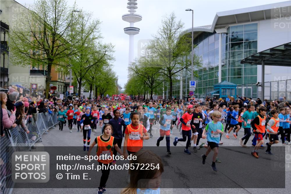 25.04.2026 - Das Zehntel Tim E. http://msf.ph/oto/9572254 25.04.2026 10:31:25 Ziel  meine-sportfotos.de