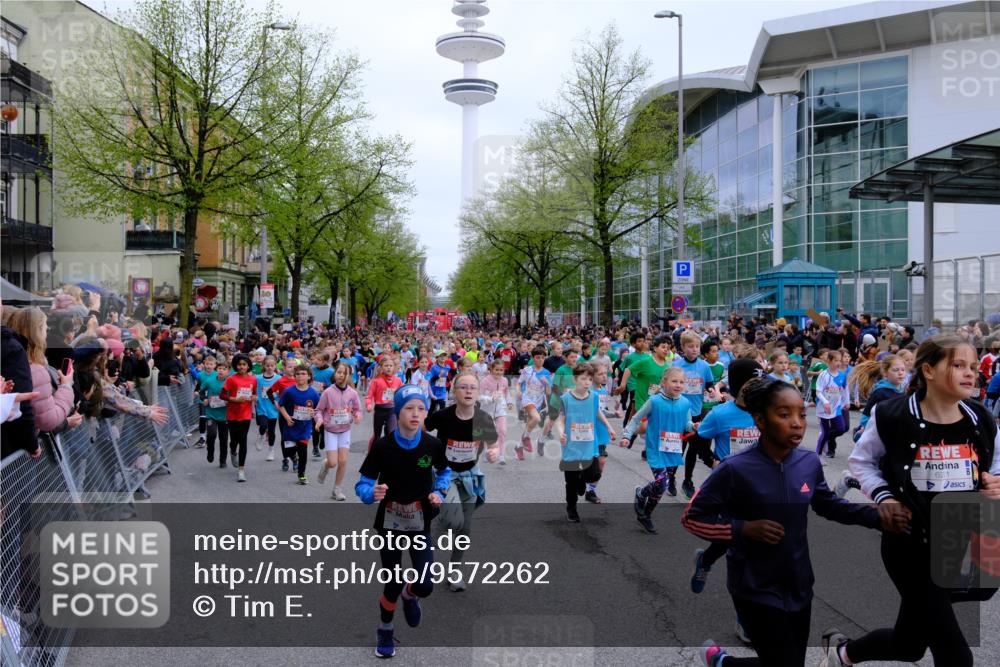 25.04.2026 - Das Zehntel Tim E. http://msf.ph/oto/9572262 25.04.2026 10:31:26 Ziel  meine-sportfotos.de