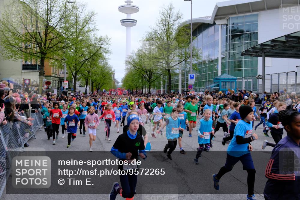 25.04.2026 - Das Zehntel Tim E. http://msf.ph/oto/9572265 25.04.2026 10:31:26 Ziel  meine-sportfotos.de