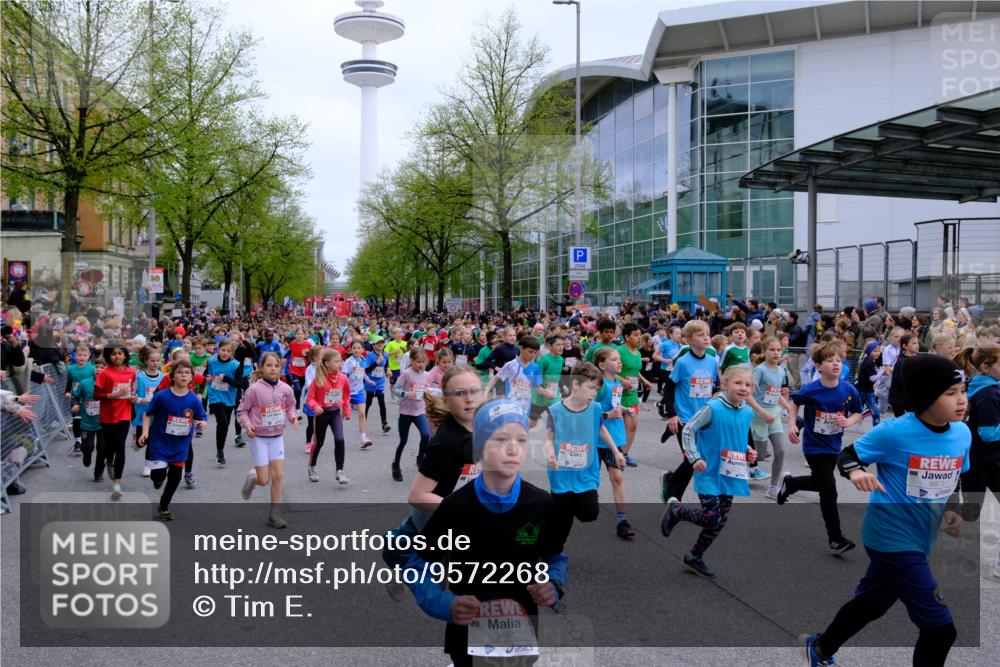 25.04.2026 - Das Zehntel Tim E. http://msf.ph/oto/9572268 25.04.2026 10:31:27 Ziel  meine-sportfotos.de
