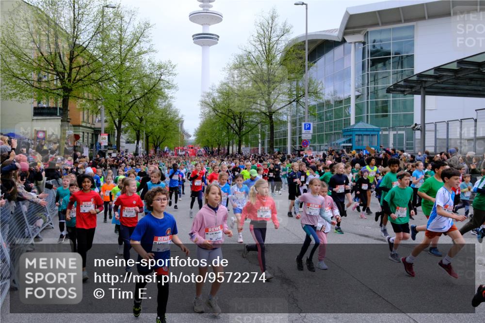 25.04.2026 - Das Zehntel Tim E. http://msf.ph/oto/9572274 25.04.2026 10:31:28 Ziel  meine-sportfotos.de