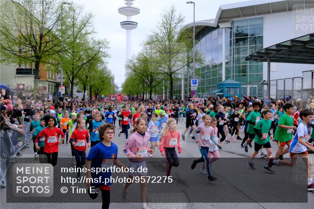 25.04.2026 - Das Zehntel Tim E. http://msf.ph/oto/9572275 25.04.2026 10:31:28 Ziel  meine-sportfotos.de