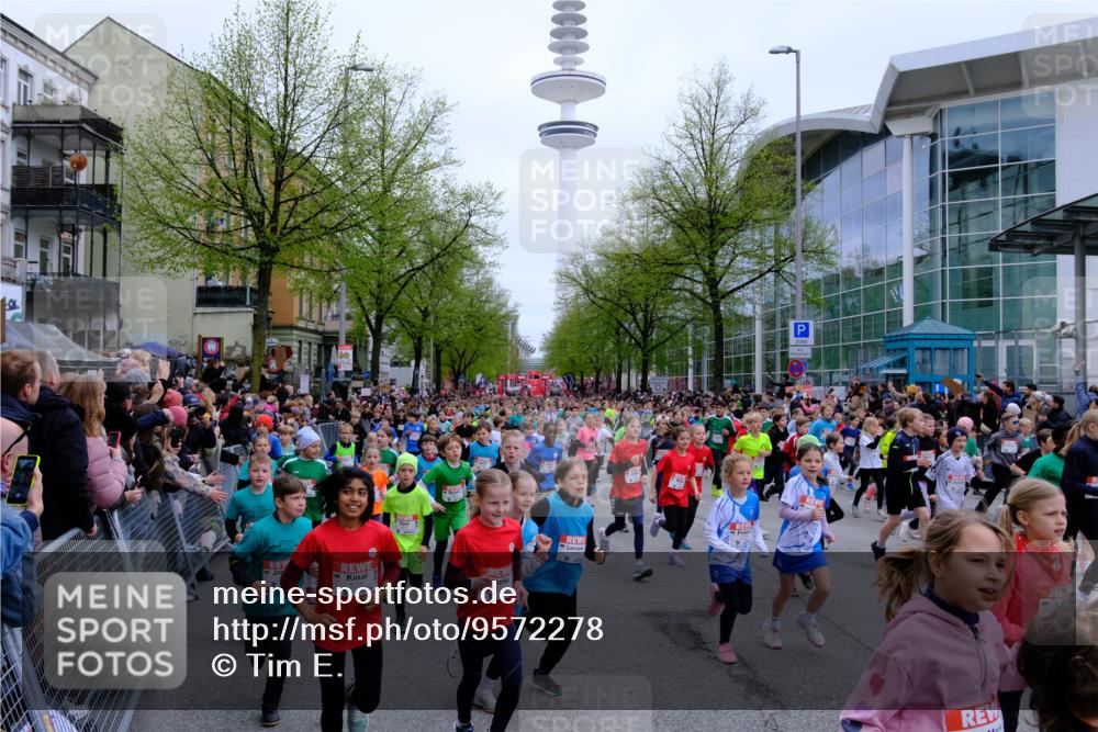 25.04.2026 - Das Zehntel Tim E. http://msf.ph/oto/9572278 25.04.2026 10:31:28 Ziel  meine-sportfotos.de