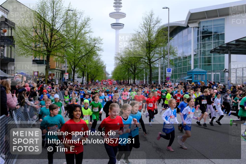 25.04.2026 - Das Zehntel Tim E. http://msf.ph/oto/9572281 25.04.2026 10:31:29 Ziel  meine-sportfotos.de