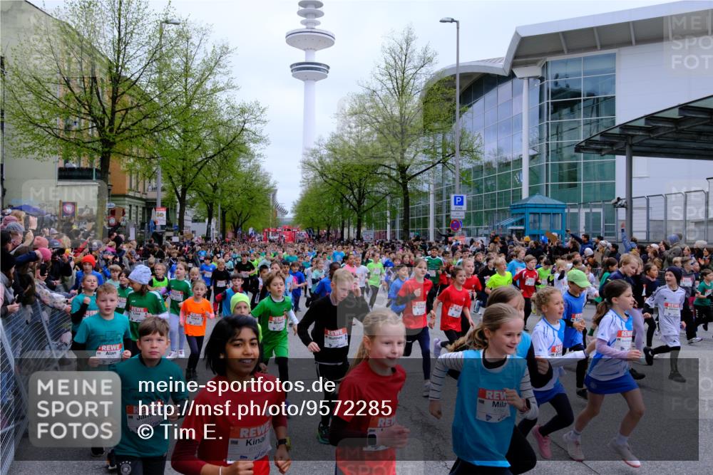 25.04.2026 - Das Zehntel Tim E. http://msf.ph/oto/9572285 25.04.2026 10:31:29 Ziel  meine-sportfotos.de