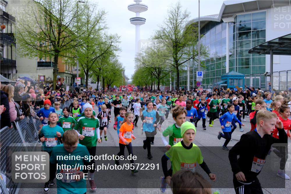25.04.2026 - Das Zehntel Tim E. http://msf.ph/oto/9572291 25.04.2026 10:31:30 Ziel  meine-sportfotos.de