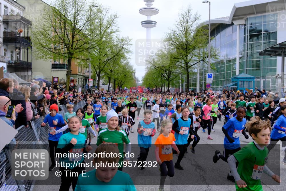 25.04.2026 - Das Zehntel Tim E. http://msf.ph/oto/9572292 25.04.2026 10:31:31 Ziel  meine-sportfotos.de