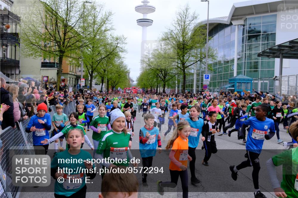 25.04.2026 - Das Zehntel Tim E. http://msf.ph/oto/9572294 25.04.2026 10:31:31 Ziel  meine-sportfotos.de