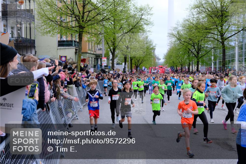 25.04.2026 - Das Zehntel Tim E. http://msf.ph/oto/9572296 25.04.2026 10:31:34 Ziel  meine-sportfotos.de