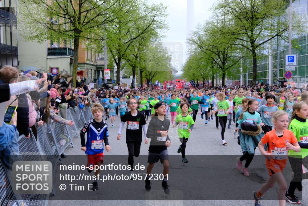 25.04.2026 - Das Zehntel Tim E. http://msf.ph/oto/9572301 25.04.2026 10:31:34 Ziel  meine-sportfotos.de