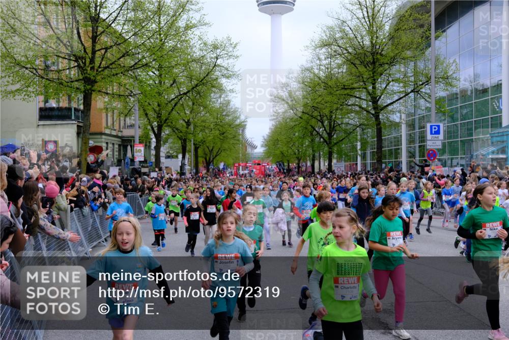 25.04.2026 - Das Zehntel Tim E. http://msf.ph/oto/9572319 25.04.2026 10:31:37 Ziel  meine-sportfotos.de