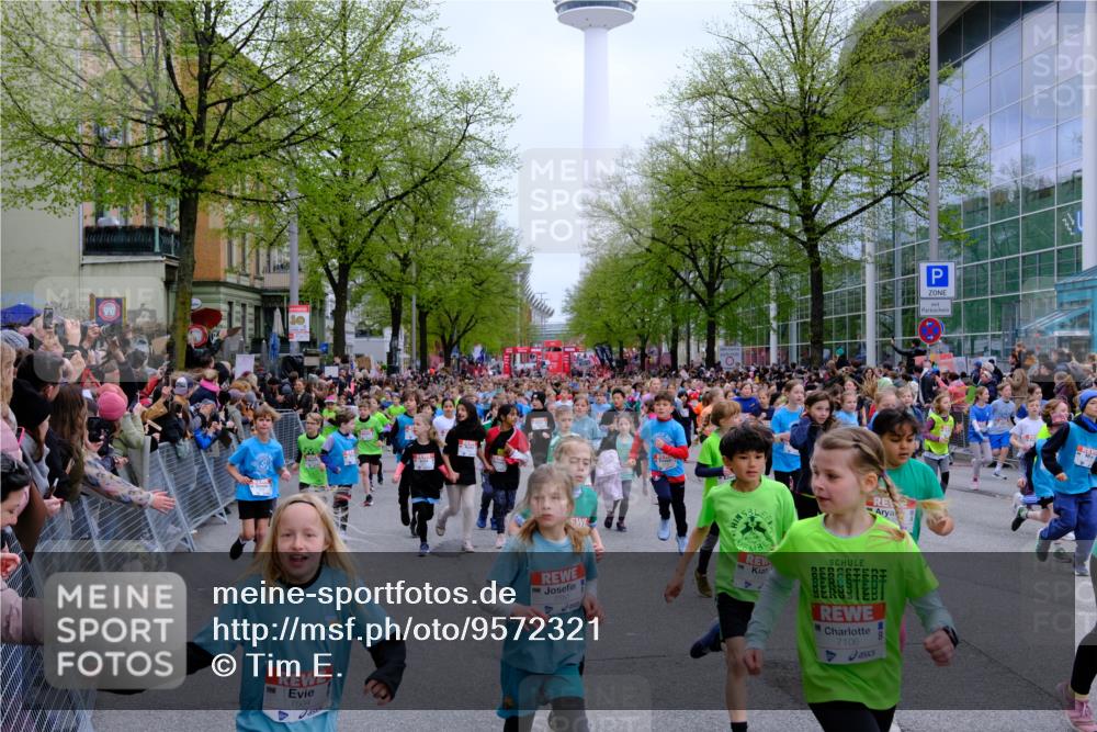 25.04.2026 - Das Zehntel Tim E. http://msf.ph/oto/9572321 25.04.2026 10:31:38 Ziel  meine-sportfotos.de