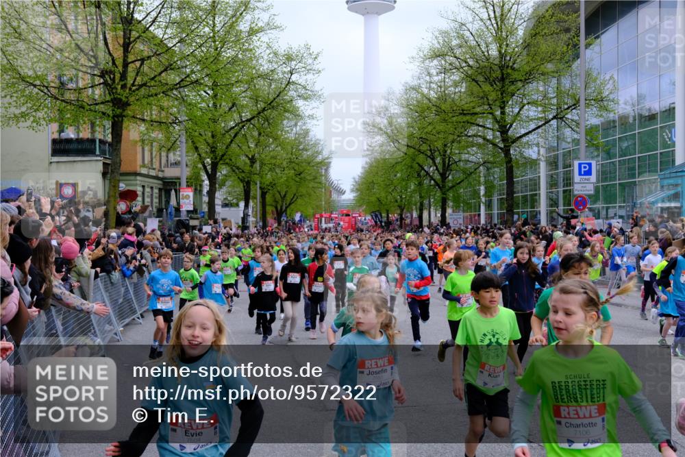 25.04.2026 - Das Zehntel Tim E. http://msf.ph/oto/9572322 25.04.2026 10:31:38 Ziel  meine-sportfotos.de
