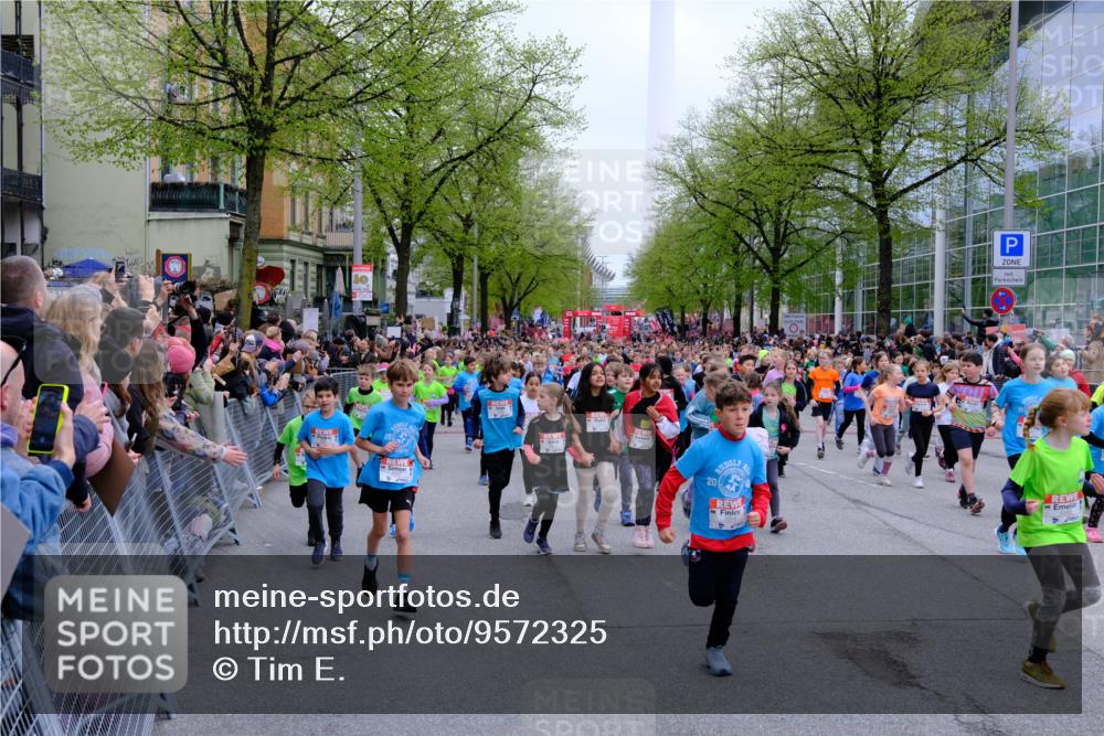 25.04.2026 - Das Zehntel Tim E. http://msf.ph/oto/9572325 25.04.2026 10:31:39 Ziel  meine-sportfotos.de